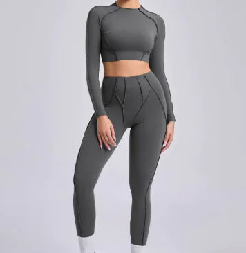 Crop Top Slim Fit Workout Outfit