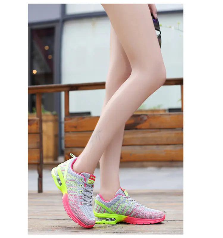AC25 Running Shoes