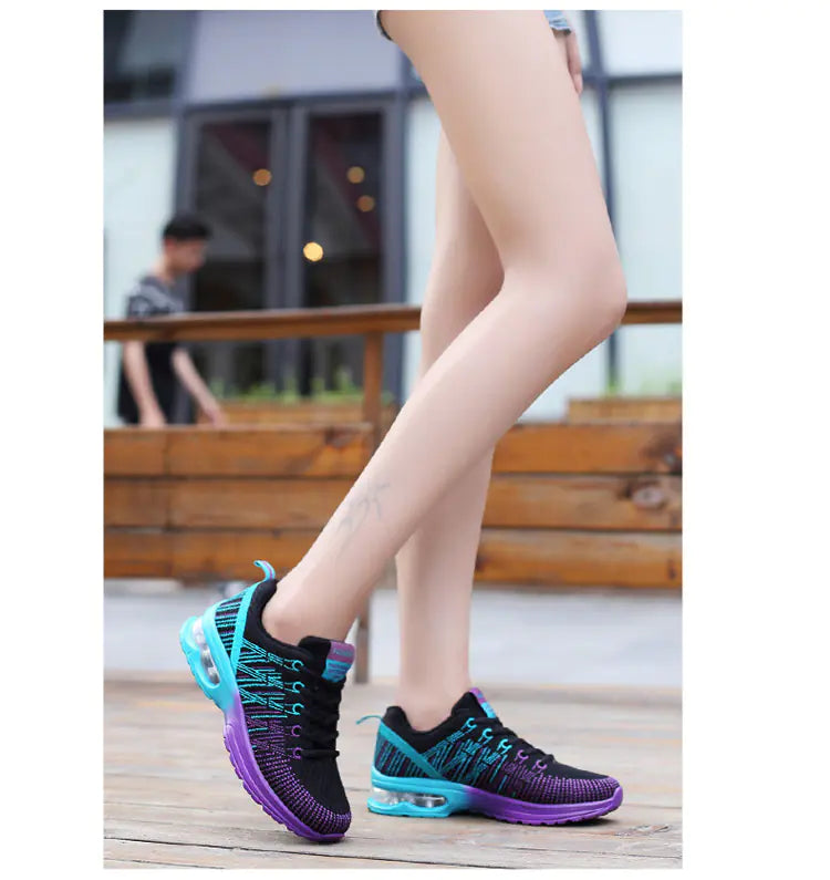AC25 Running Shoes