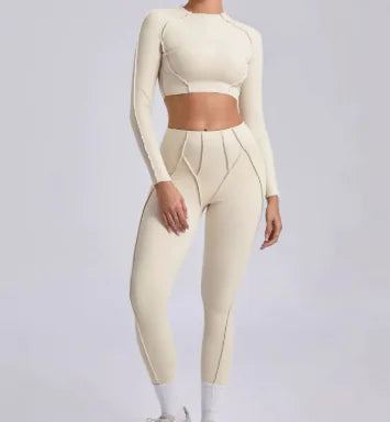 Crop Top Slim Fit Workout Outfit